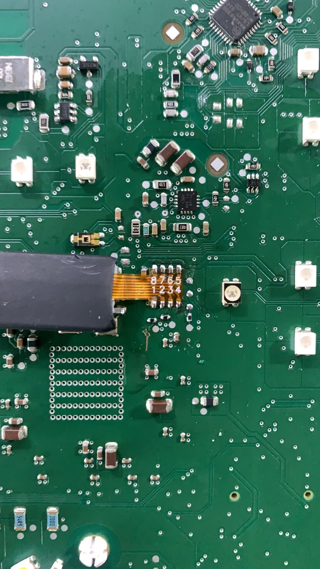 ชิปอะนาล็อก Yanhua สำหรับ 35128WT และ 35160WT (รวม 5V NO.8 ขา)